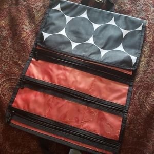 Thirty-One Hanging Jewelry Bag